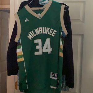 Giannis Antetekonmpo Jersey Medium Milwaukee Bucks